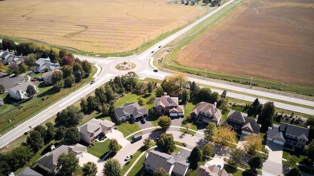 428 Sudbury Circle, Oswego, IL 60543