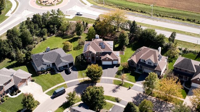 428 Sudbury Circle, Oswego, IL 60543