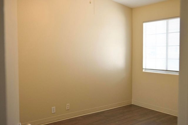 43730 Louisiana Street, Palm Desert, CA 92211