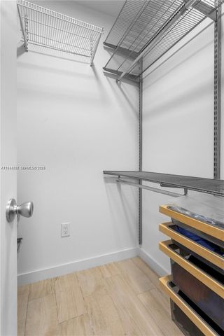 11 Island Ave PH5, Miami Beach, FL 33139