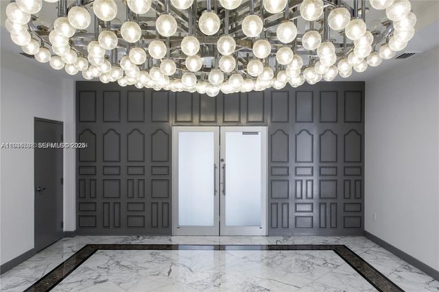 11 Island Ave PH5, Miami Beach, FL 33139