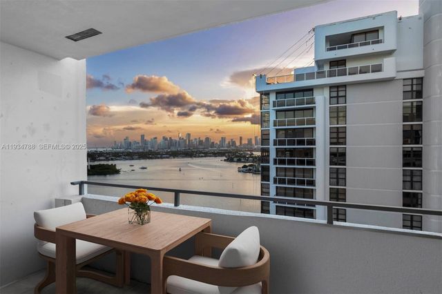 11 Island Ave PH5, Miami Beach, FL 33139