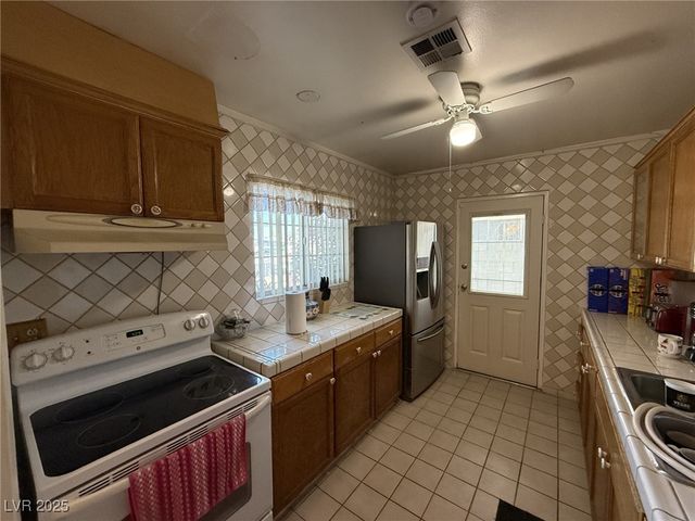 4567 South Nellis Boulevard, Las Vegas, NV 89121