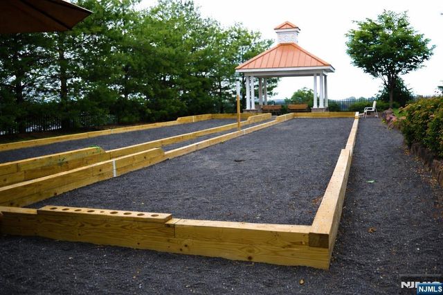 83 Brownstone Road, Clifton, NJ 07013