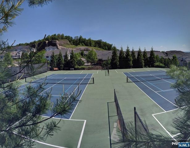 83 Brownstone Road, Clifton, NJ 07013