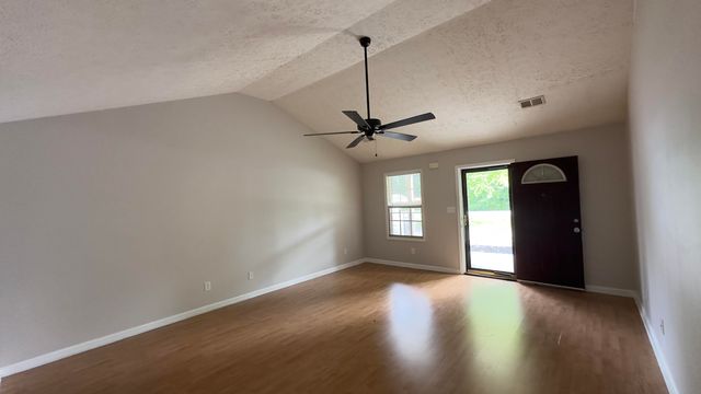 655-659 Scaffold Cane Road, Berea, KY 40403