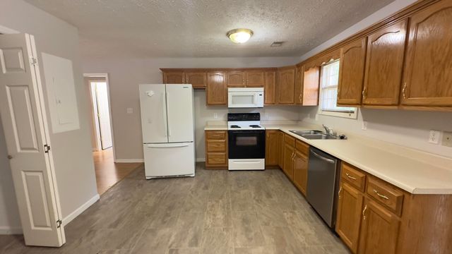 655-659 Scaffold Cane Road, Berea, KY 40403