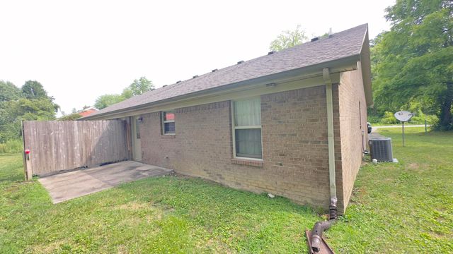 655-659 Scaffold Cane Road, Berea, KY 40403