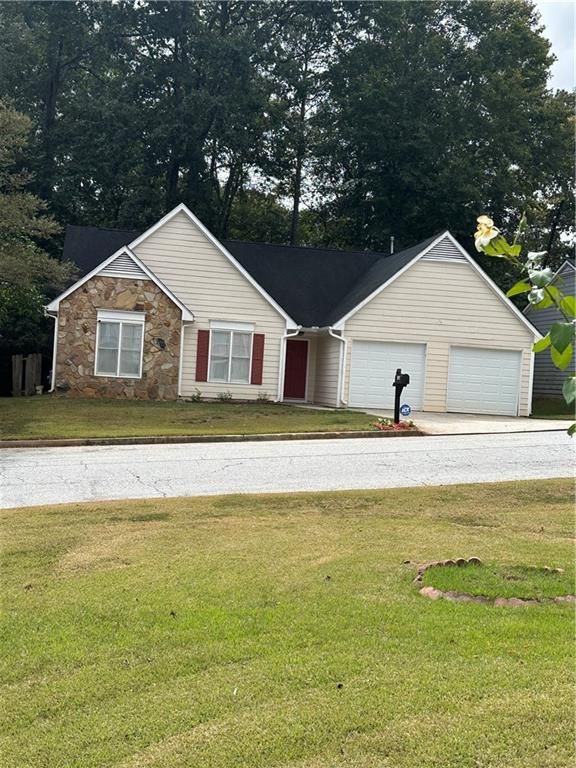 4873 Fenbrook Drive, Stone Mountain, GA 30088