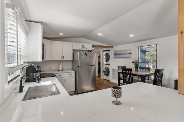 2007 Covey Lane, Charleston, SC 29412