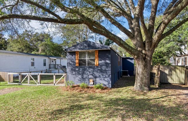 2007 Covey Lane, Charleston, SC 29412