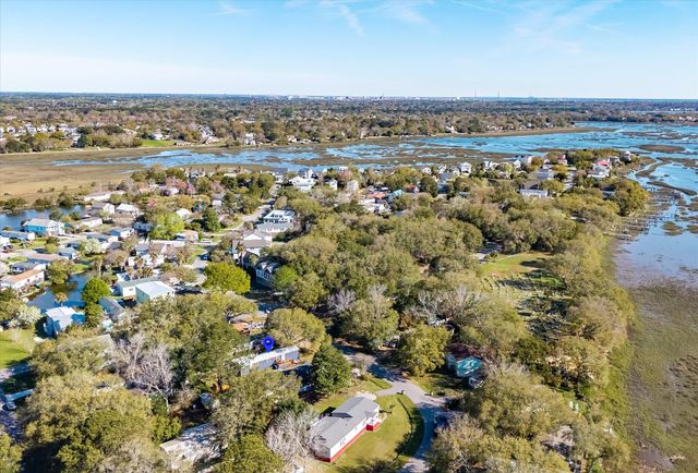 2007 Covey Lane, Charleston, SC 29412