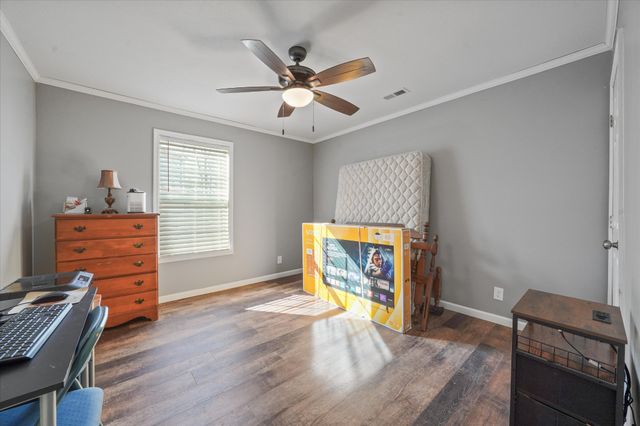 1518 Stony Point Rd, Knoxville, TN 37914