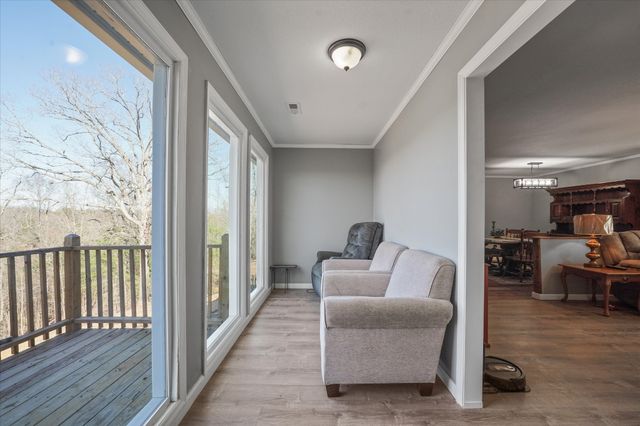 1518 Stony Point Rd, Knoxville, TN 37914