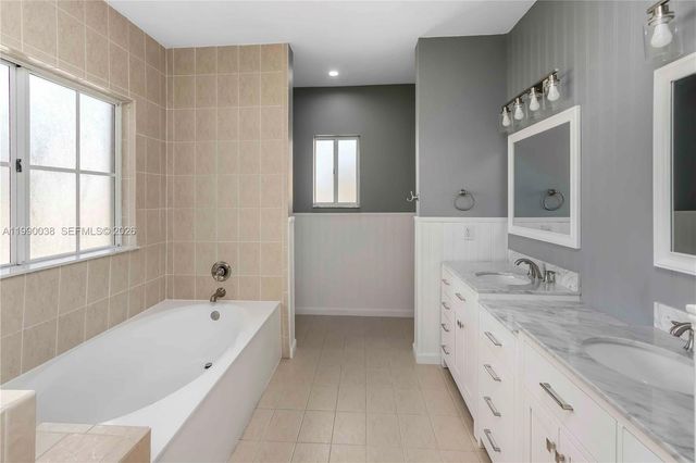 1330 NE 42nd Ave, Homestead, FL 33033