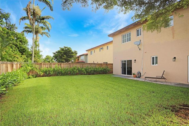 1330 NE 42nd Ave, Homestead, FL 33033