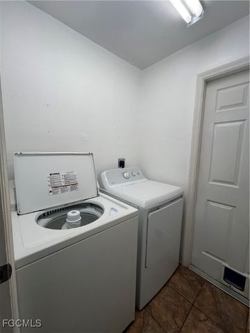 3325 SW 15th AVE, Cape Coral, FL 33914