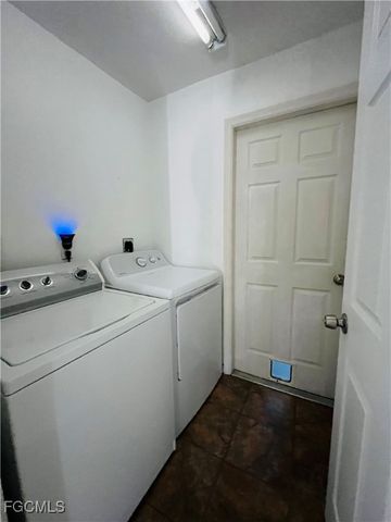 3325 SW 15th AVE, Cape Coral, FL 33914