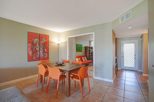 1831 Sabal Palm Drive 202, Davie, FL 33324