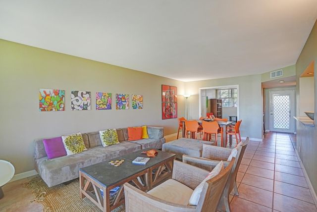 1831 Sabal Palm Drive 202, Davie, FL 33324