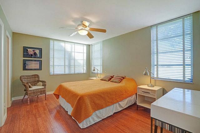 1831 Sabal Palm Drive 202, Davie, FL 33324