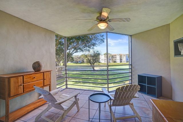 1831 Sabal Palm Drive 202, Davie, FL 33324