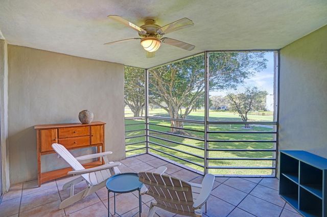 1831 Sabal Palm Drive 202, Davie, FL 33324