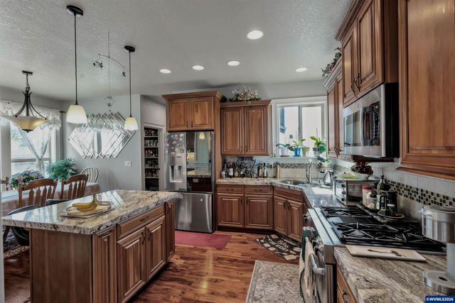 9600 WILLAMETTE St, Aumsville, OR 97325