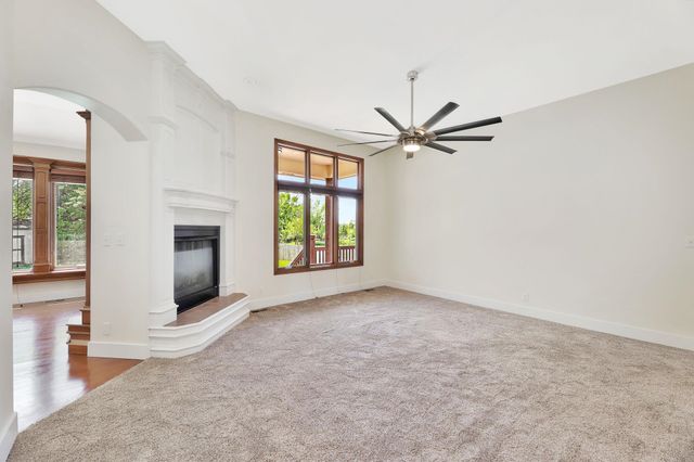 15811 W McCormick, Goddard, KS 67052