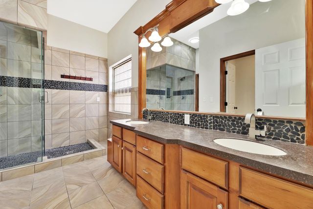 15811 W McCormick, Goddard, KS 67052