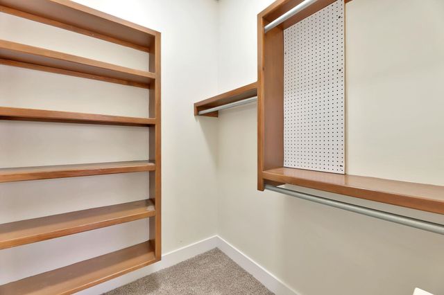 15811 W McCormick, Goddard, KS 67052