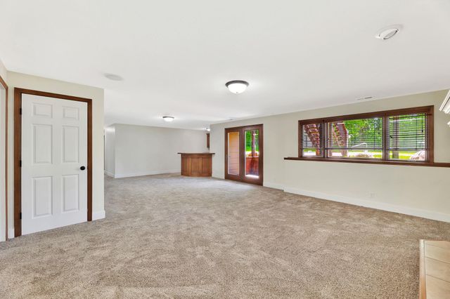 15811 W McCormick, Goddard, KS 67052