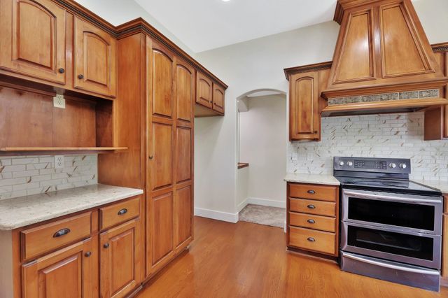 15811 W McCormick, Goddard, KS 67052