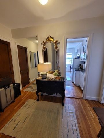 3 Arlington Street 44, Cambridge, MA 02140
