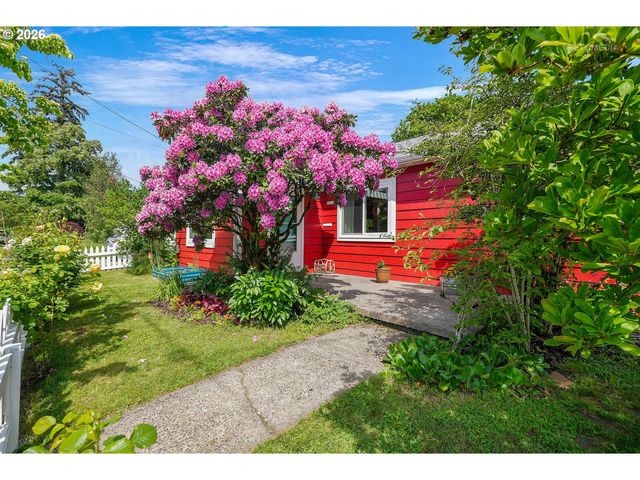 1411 Ne HIGHLAND St, Portland, OR 97211