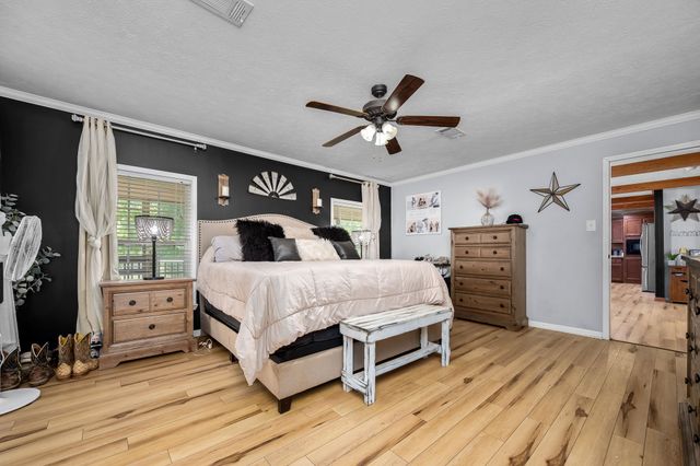 4303 Moore Ln, Culleoka, TN 38451