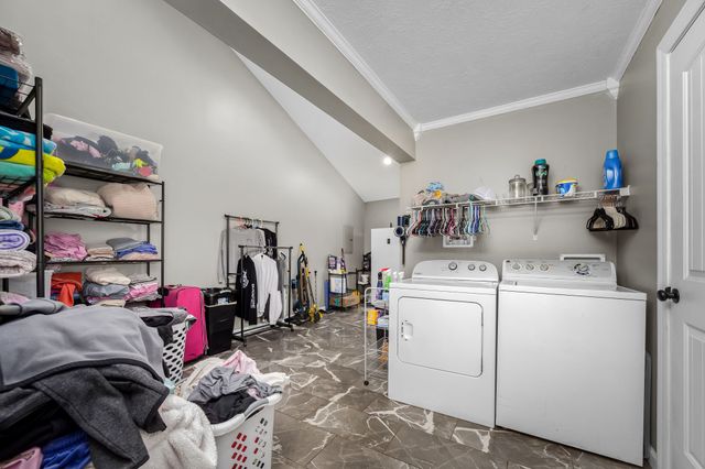 4303 Moore Ln, Culleoka, TN 38451