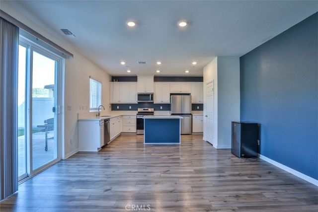 41037 Chambord Drive, Lake Elsinore, CA 92532