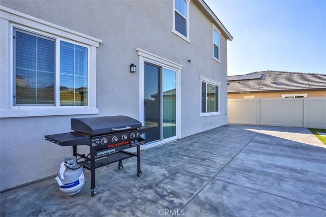 41037 Chambord Drive, Lake Elsinore, CA 92532