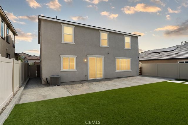 41037 Chambord Drive, Lake Elsinore, CA 92532