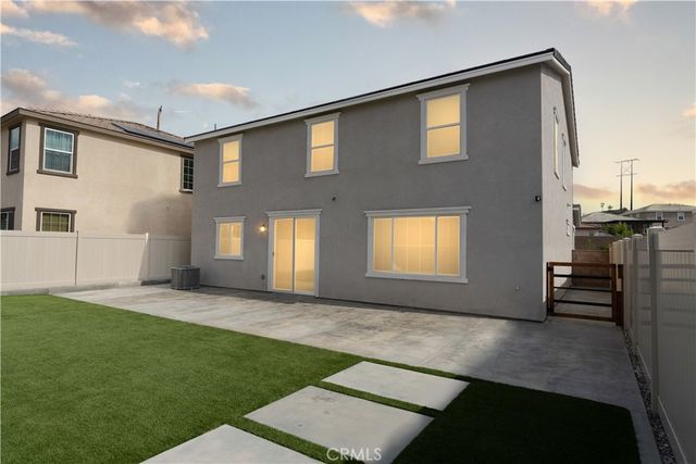 41037 Chambord Drive, Lake Elsinore, CA 92532