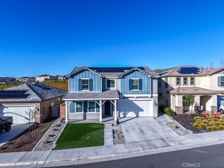 41037 Chambord Drive, Lake Elsinore, CA 92532