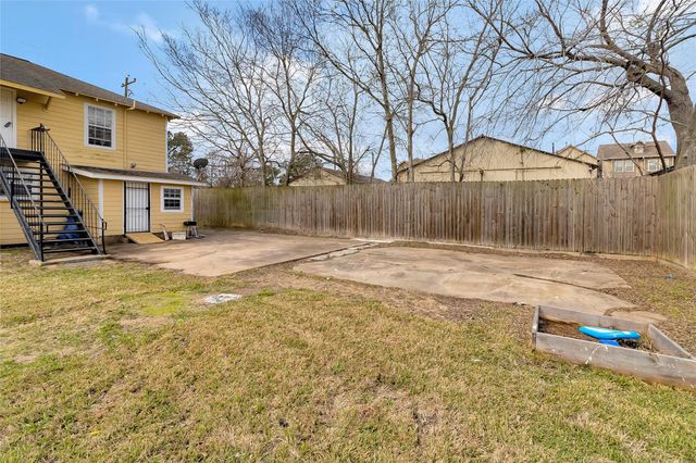 4233 Dupont Street A, Houston, TX 77021