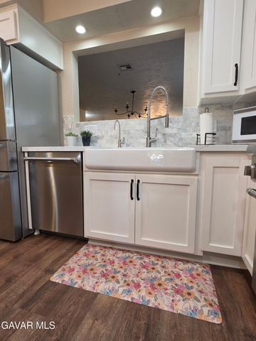 39030 Bouquet Canyon Road, Leona Valley, CA 93551