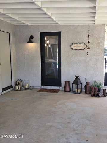 39030 Bouquet Canyon Road, Leona Valley, CA 93551