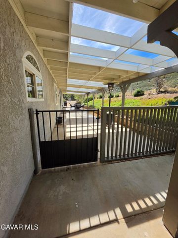 39030 Bouquet Canyon Road, Leona Valley, CA 93551