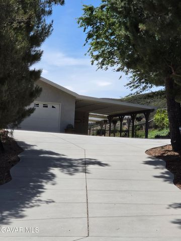 39030 Bouquet Canyon Road, Leona Valley, CA 93551