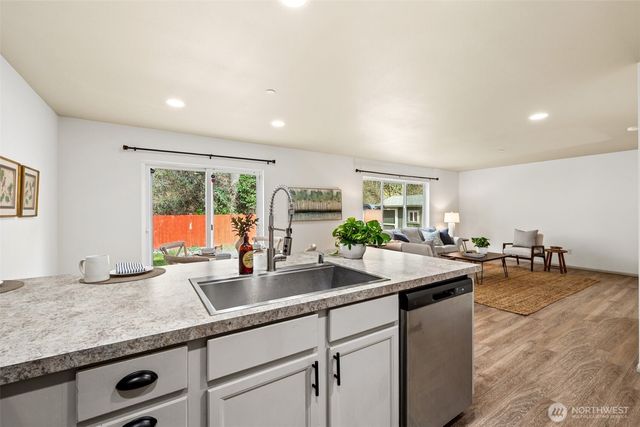 7712 Brianna Court SE, Olympia, WA 98513