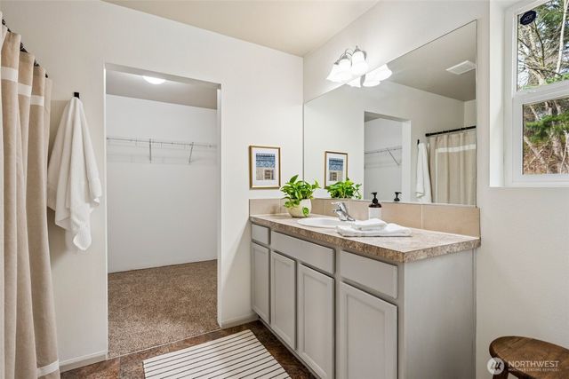 7712 Brianna Court SE, Olympia, WA 98513