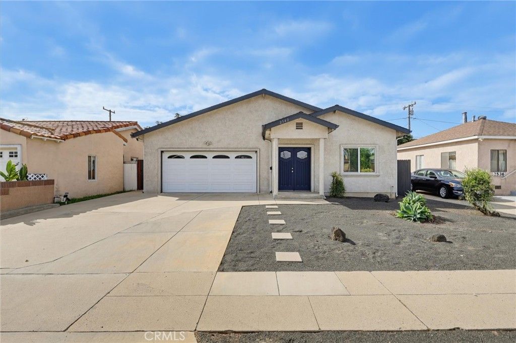2542 E Madison Street, Carson, CA 90810 — photo 2